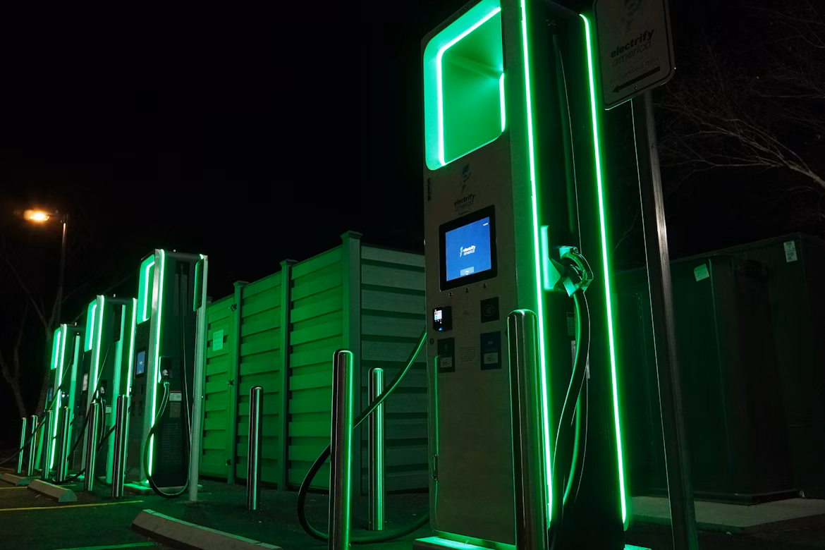 Zespół EnergyInvest - eksperci w dziedzinie inwestycji energetycznych